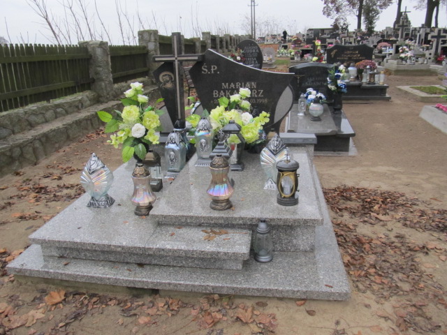 Marian Bakalarz 1922 Trzcinica - Grobonet - Wyszukiwarka osób pochowanych