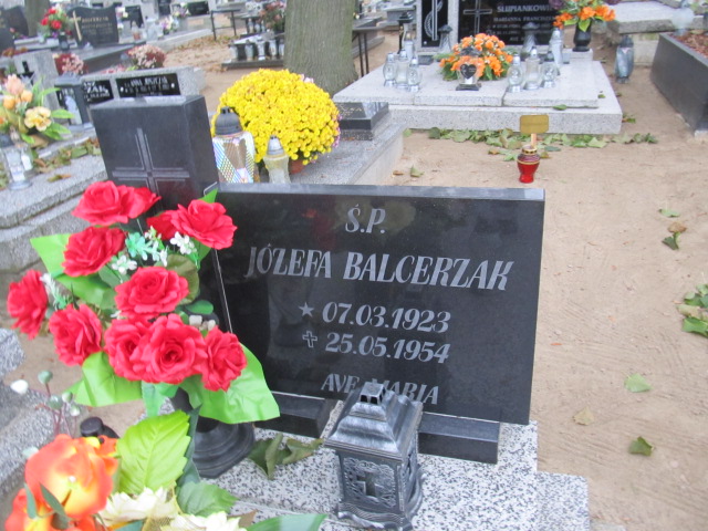 Józefa Balcerzak 1923 Trzcinica - Grobonet - Wyszukiwarka osób pochowanych