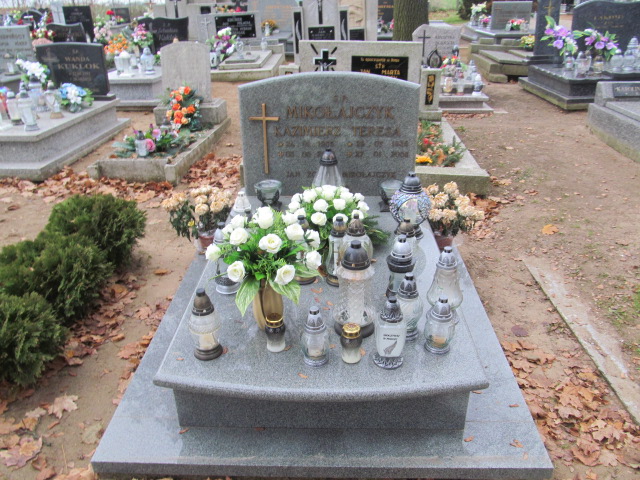 Grób Kazimierz Mikołajczyk