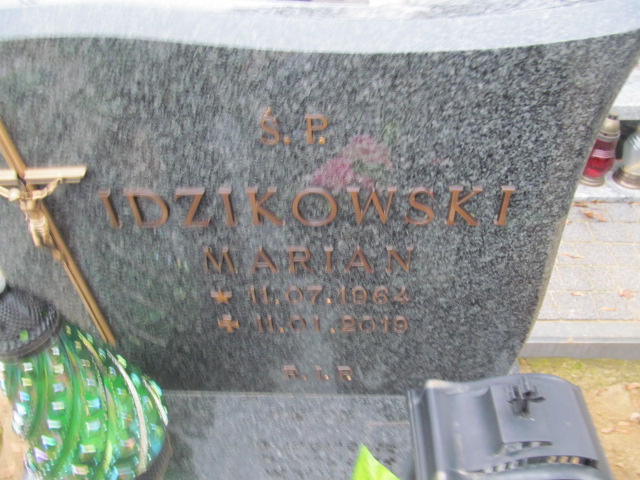 Marian Idzikowski 1964 Trzcinica - Grobonet - Wyszukiwarka osób pochowanych