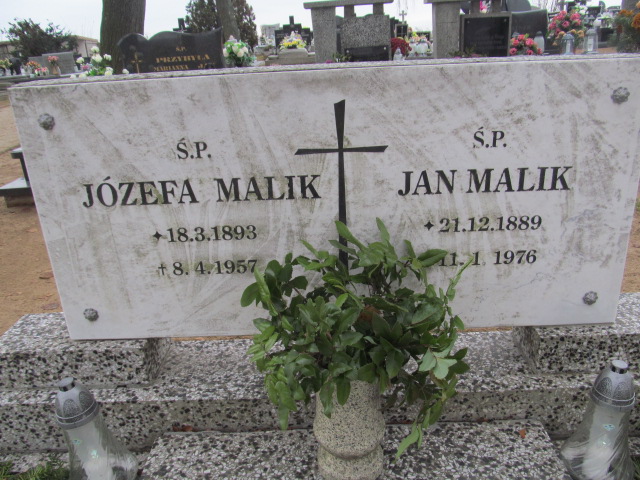 Jan Malik 1889 Trzcinica - Grobonet - Wyszukiwarka osób pochowanych